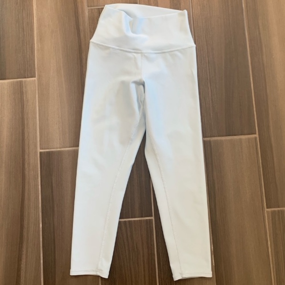 Alo Yoga baby powder blue leggings